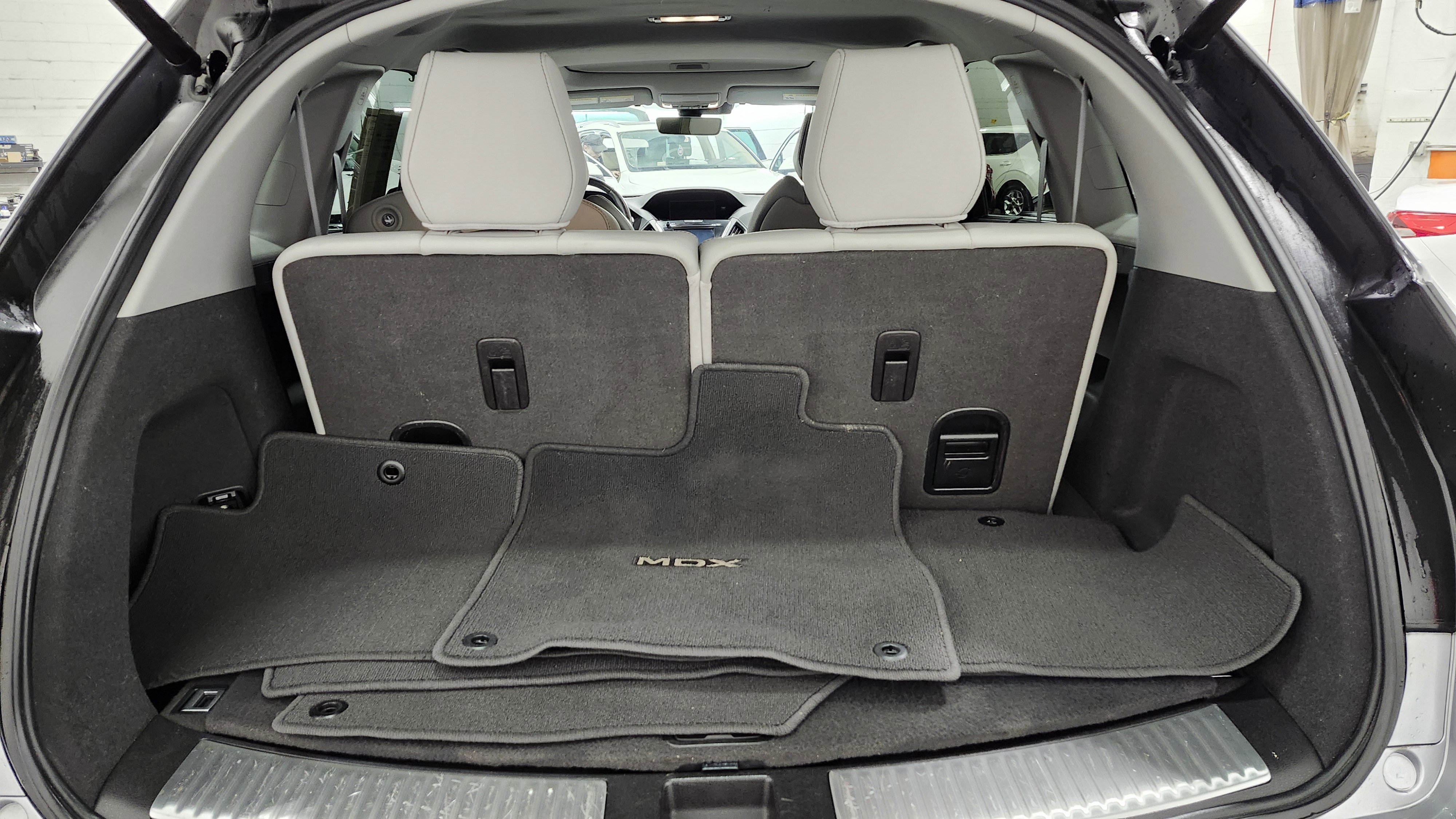 Used 2020 Acura MDX SH-AWD w/ Advance Package image 25