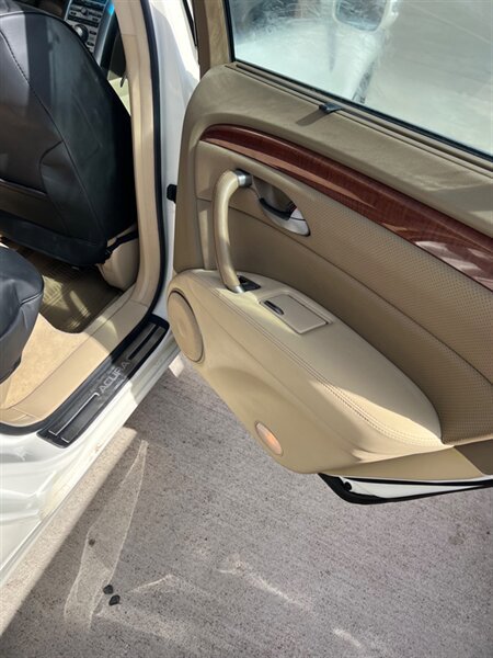 Used 2005 Acura RL AWD/4WD image 11