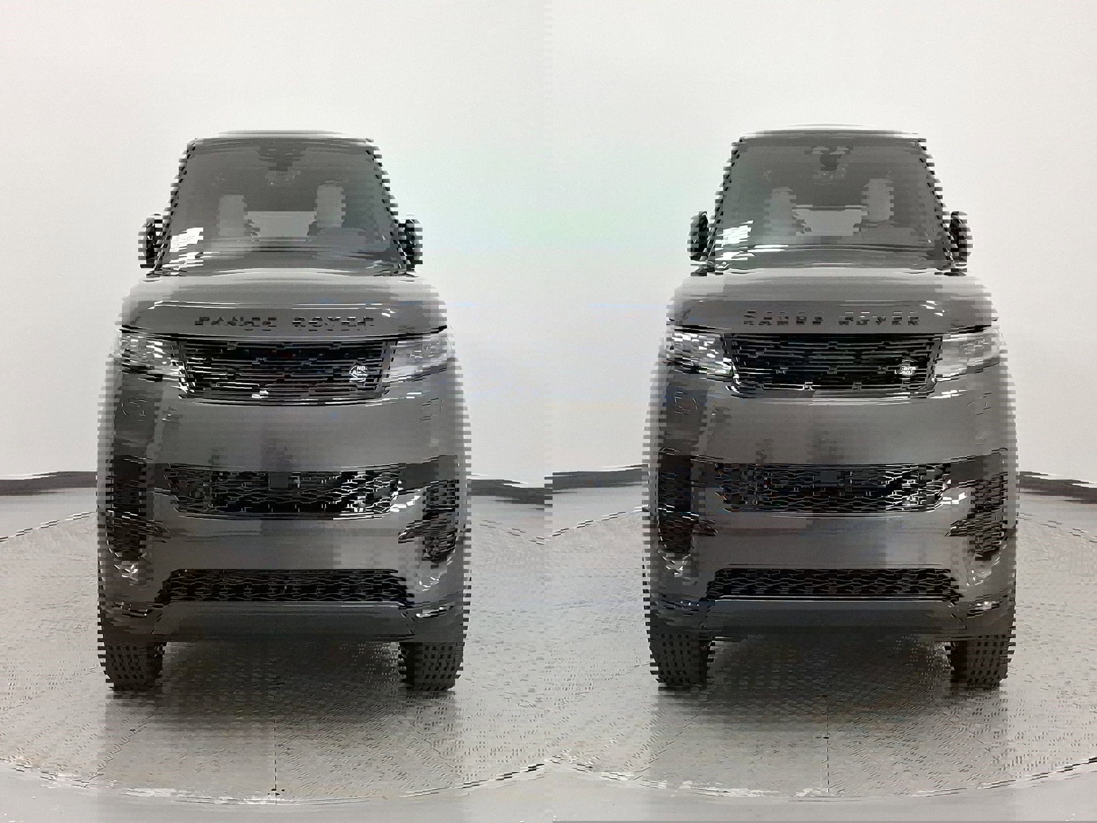 New 2025 Land Rover Range Rover Sport SE image 6