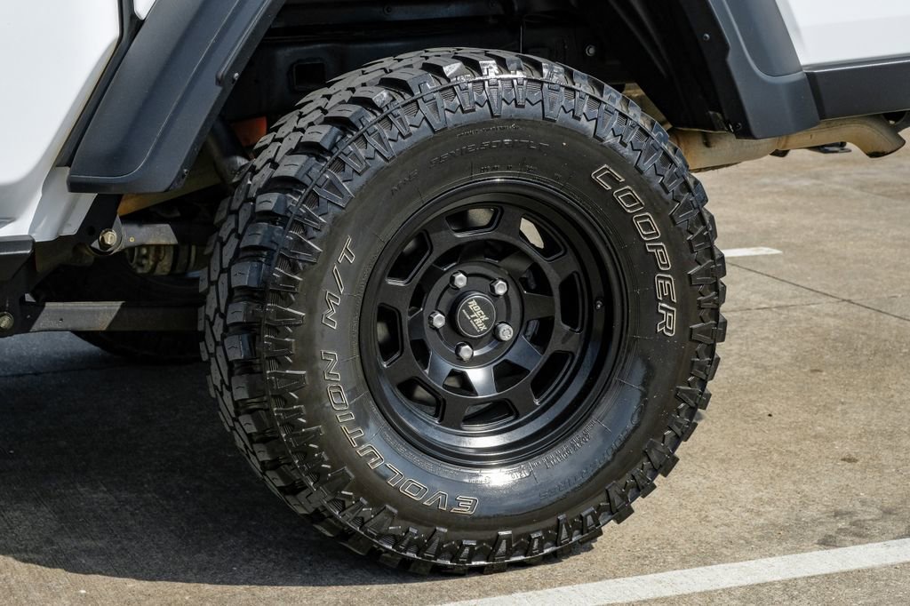 Used 2023 Jeep Gladiator Sport image 62