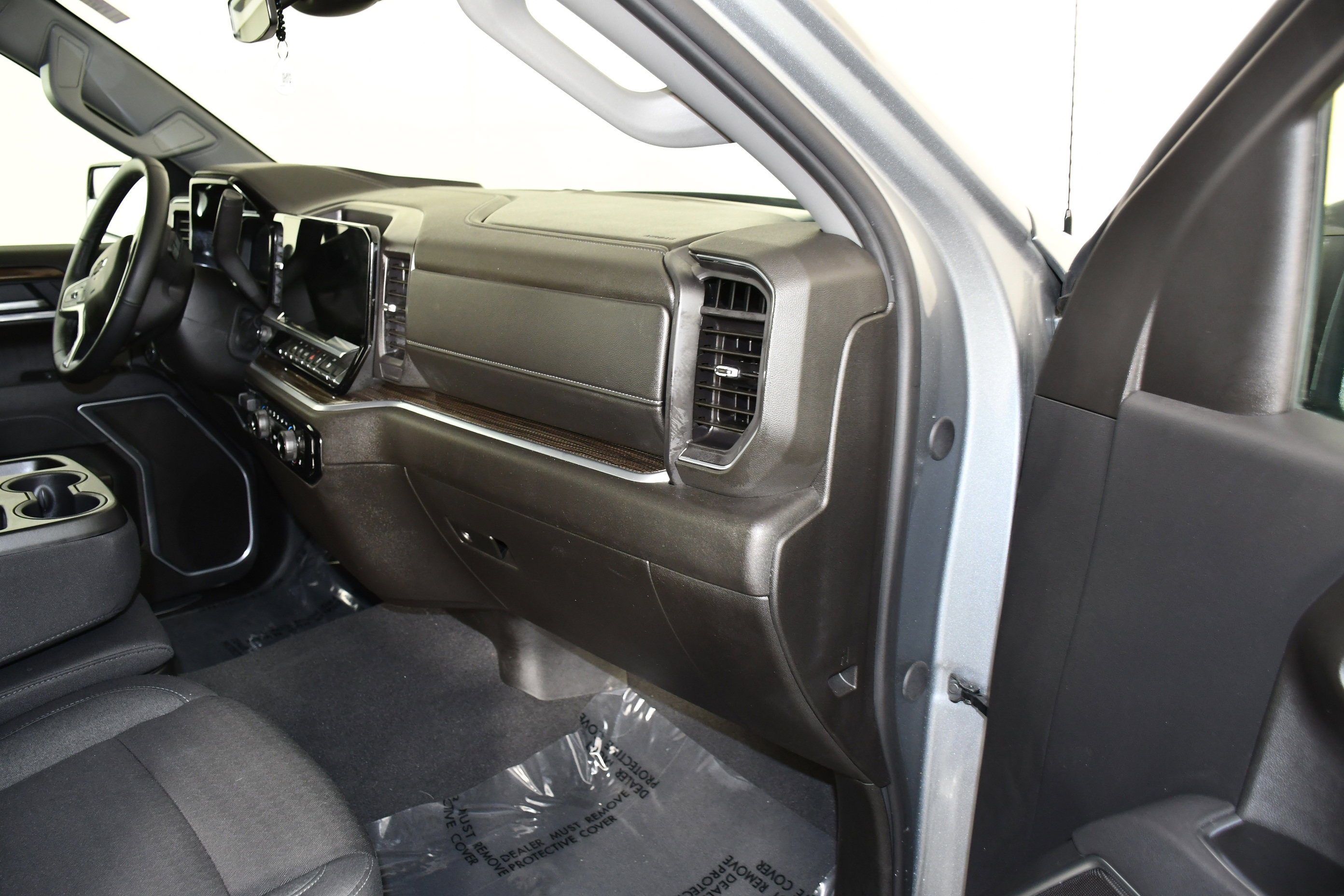 Used 2026 Chevrolet Silverado 1500 RST image 40