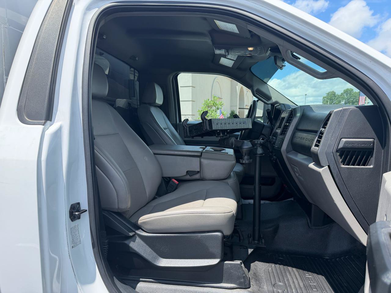 Used 2020 Ford F450 XL w/ Power Equipment Group RWD image 26