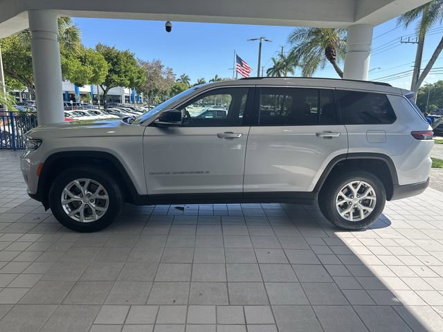 Used 2023 Jeep Grand Cherokee L Limited RWD image 14