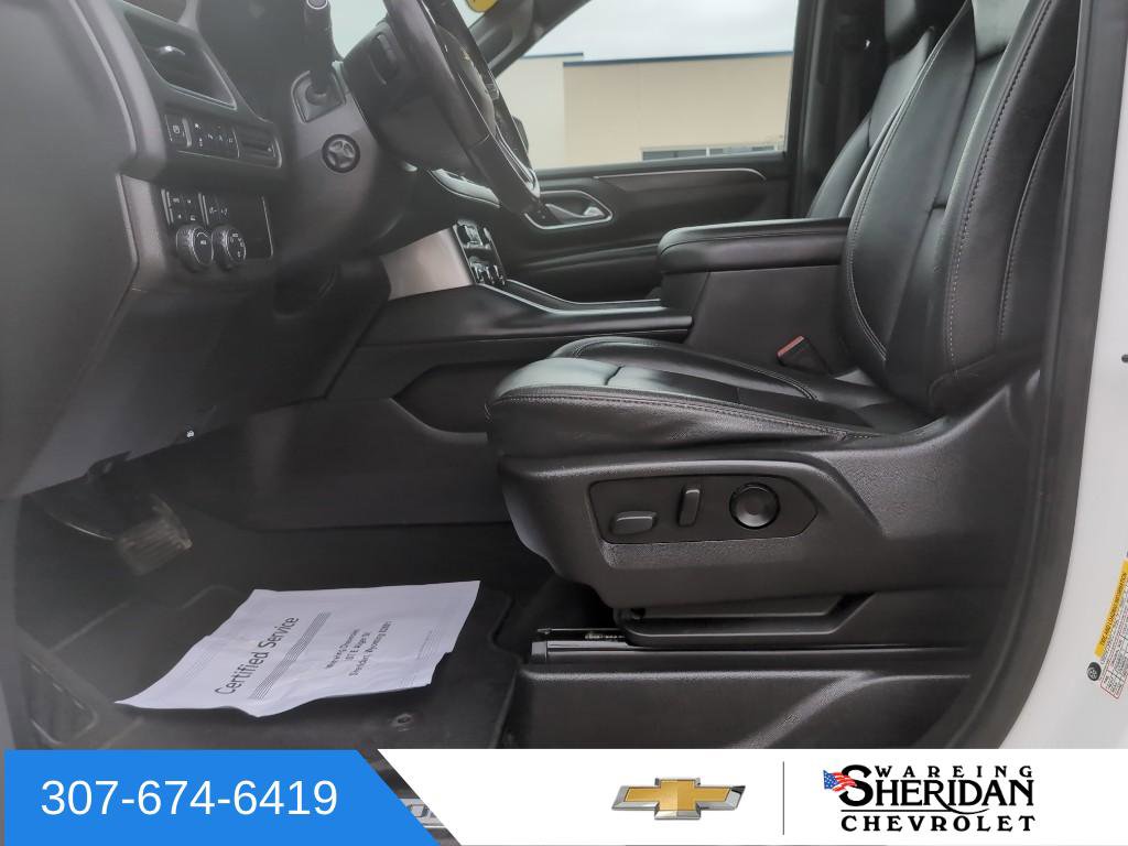 Used 2021 Chevrolet Suburban LT w/ Luxury Package image 24