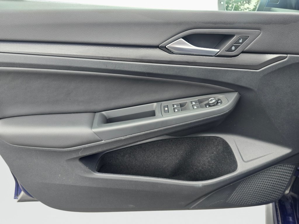 Used 2023 Volkswagen GTI SE FWD image 31