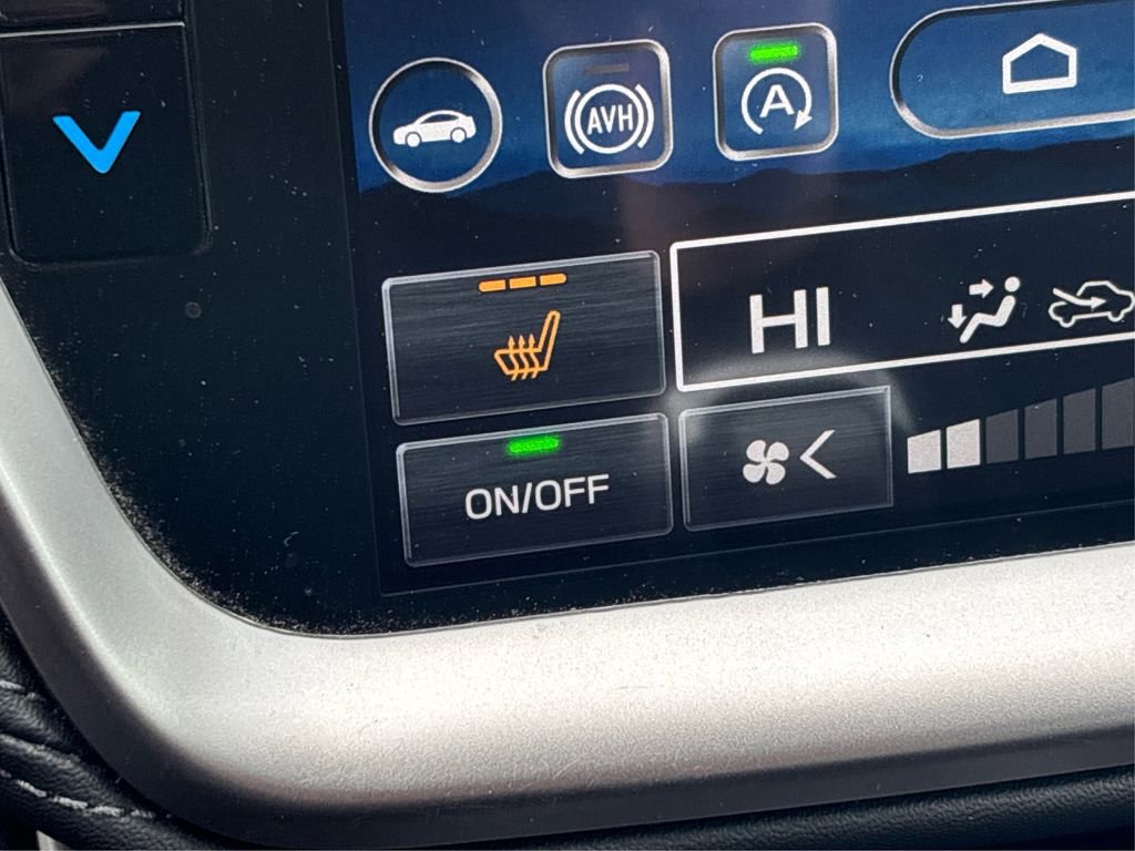 Used 2023 Subaru Outback Premium image 32