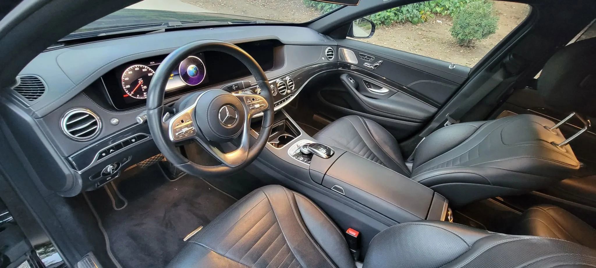 Used 2020 Mercedes-Benz S 560 Sedan image 30