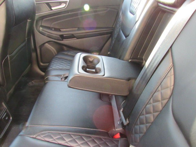 Used 2024 Ford Edge Titanium w/ Equipment Group 301A AWD/4WD image 32