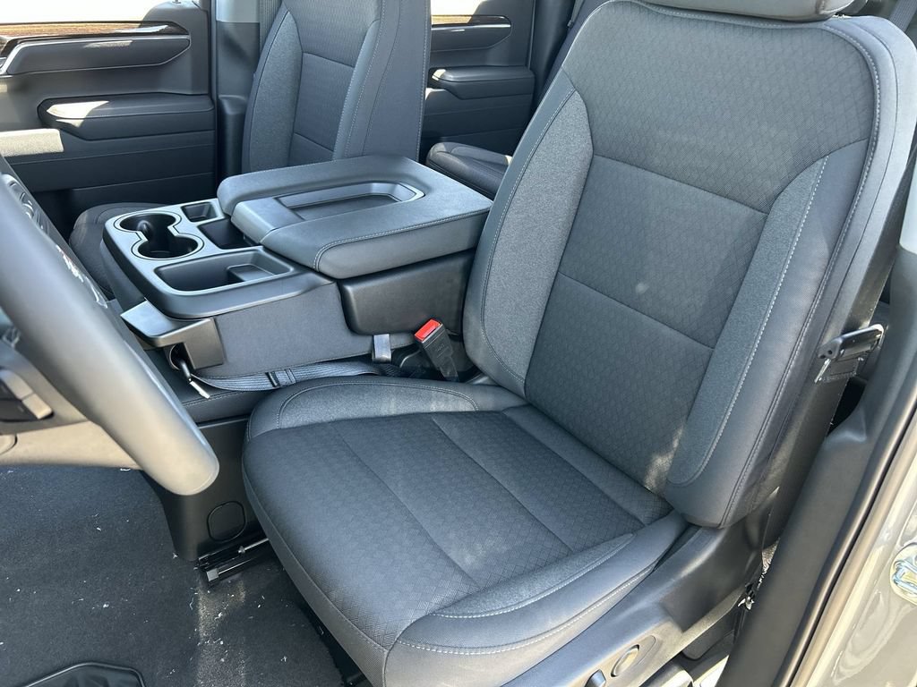 New 2026 GMC Sierra 1500 SLE w/ Preferred Package AWD/4WD image 19