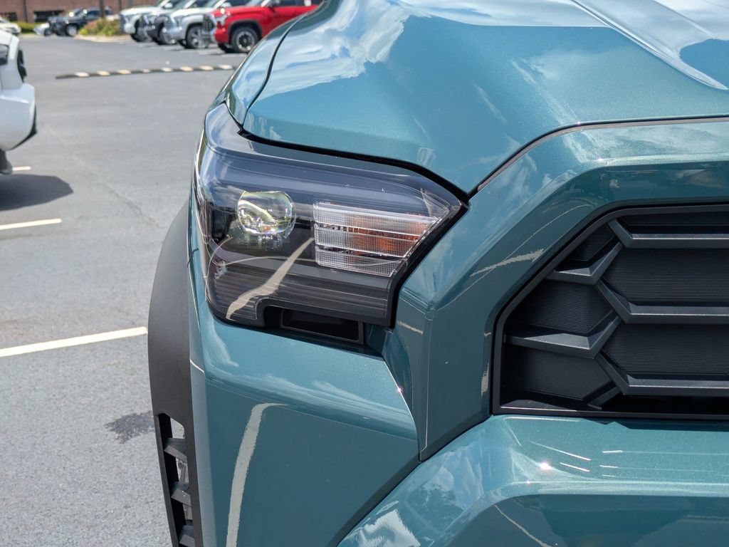 New 2026 Toyota 4Runner TRD Off-Road Premium AWD/4WD image 10
