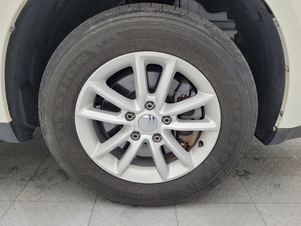 Used 2017 Dodge Journey SXT w/ Comfort/Convenience Group image 31