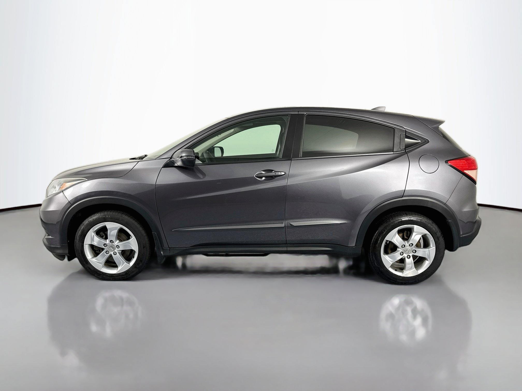 Used 2016 Honda HR-V EX image 8