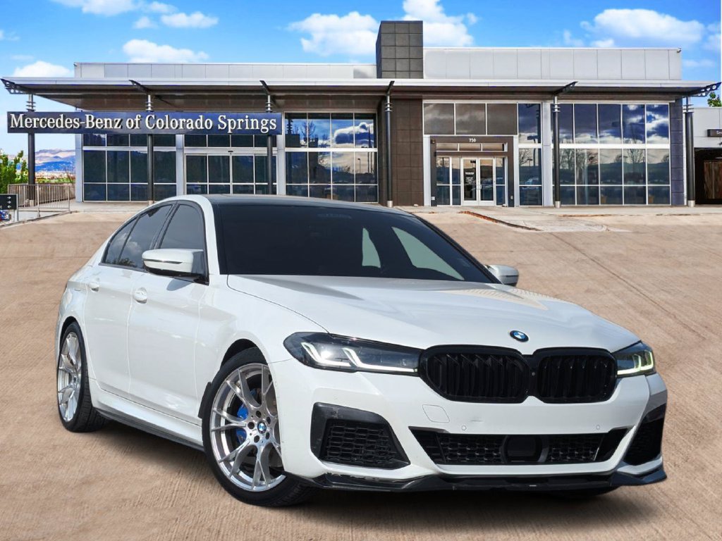 Used 2021 BMW 540i xDrive w/ M Sport Package AWD/4WD image 2