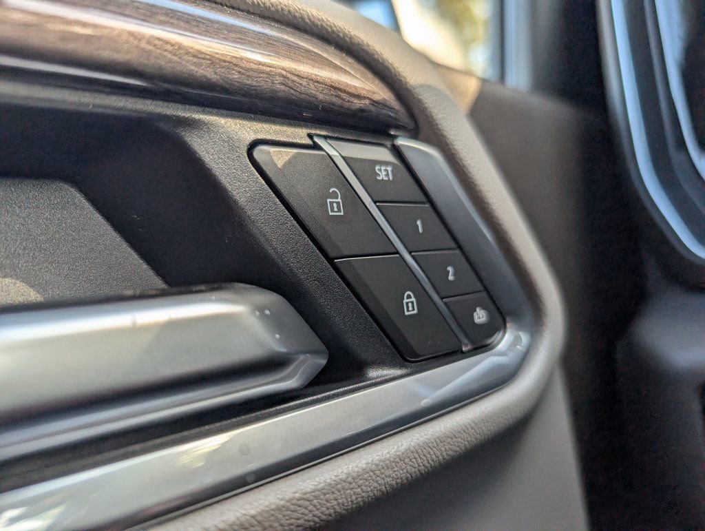 New 2026 Chevrolet Silverado 1500 LTZ w/ Technology Package RWD image 20