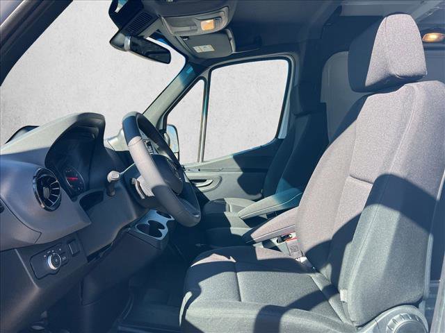 New 2026 Mercedes-Benz Sprinter 2500 video 4