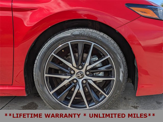 Used 2023 Toyota Camry SE image 12