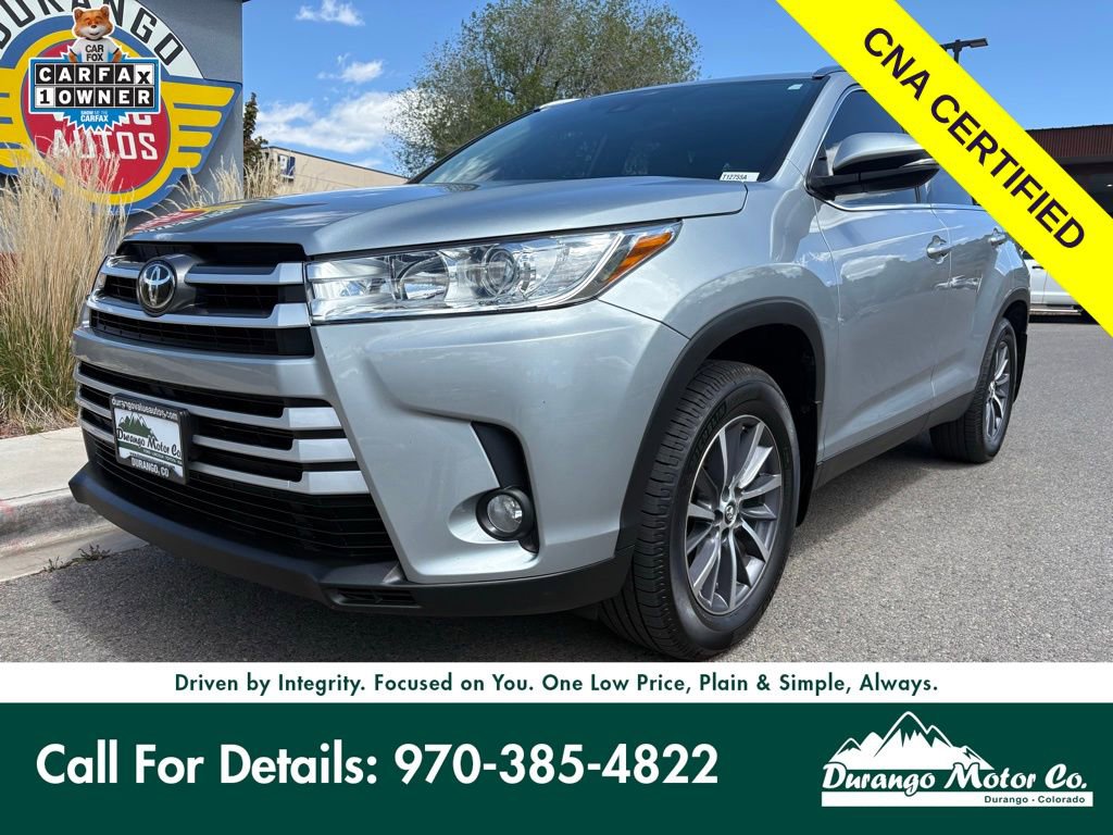 Used 2019 Toyota Highlander XLE AWD/4WD image 1