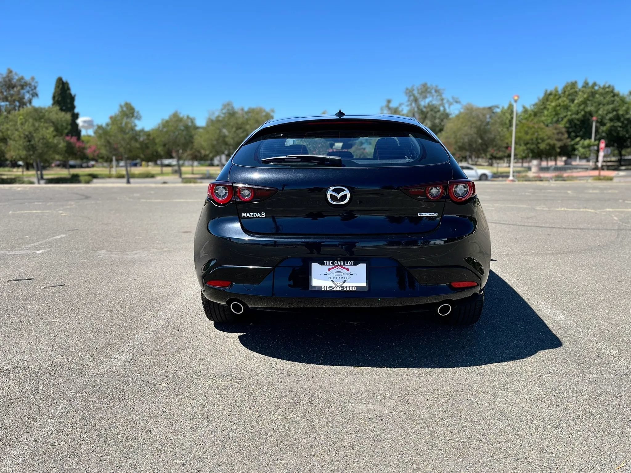 Used 2022 MAZDA MAZDA3 s FWD image 7