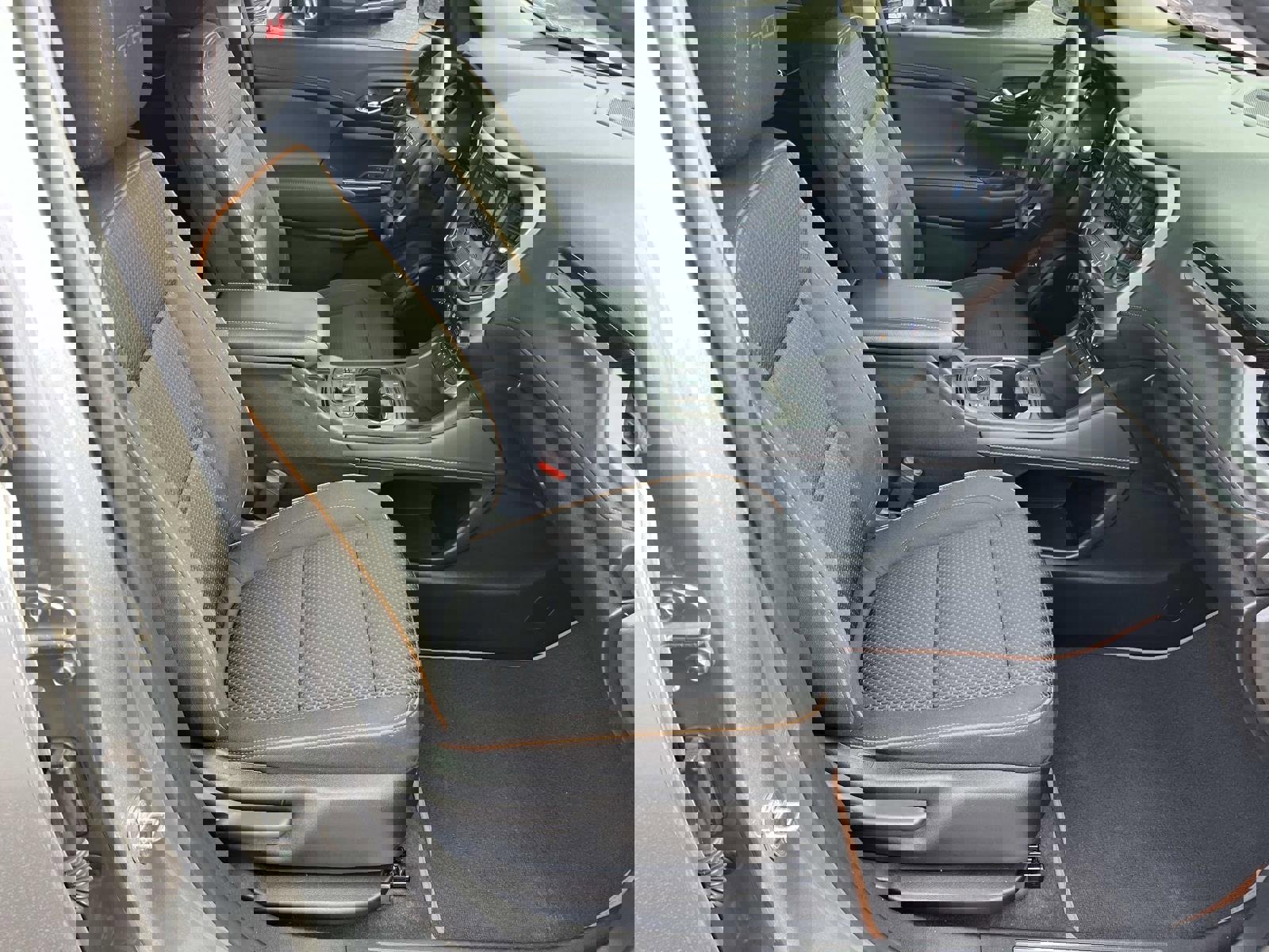 Used 2023 GMC Acadia AT4 w/ Trailering Package image 13