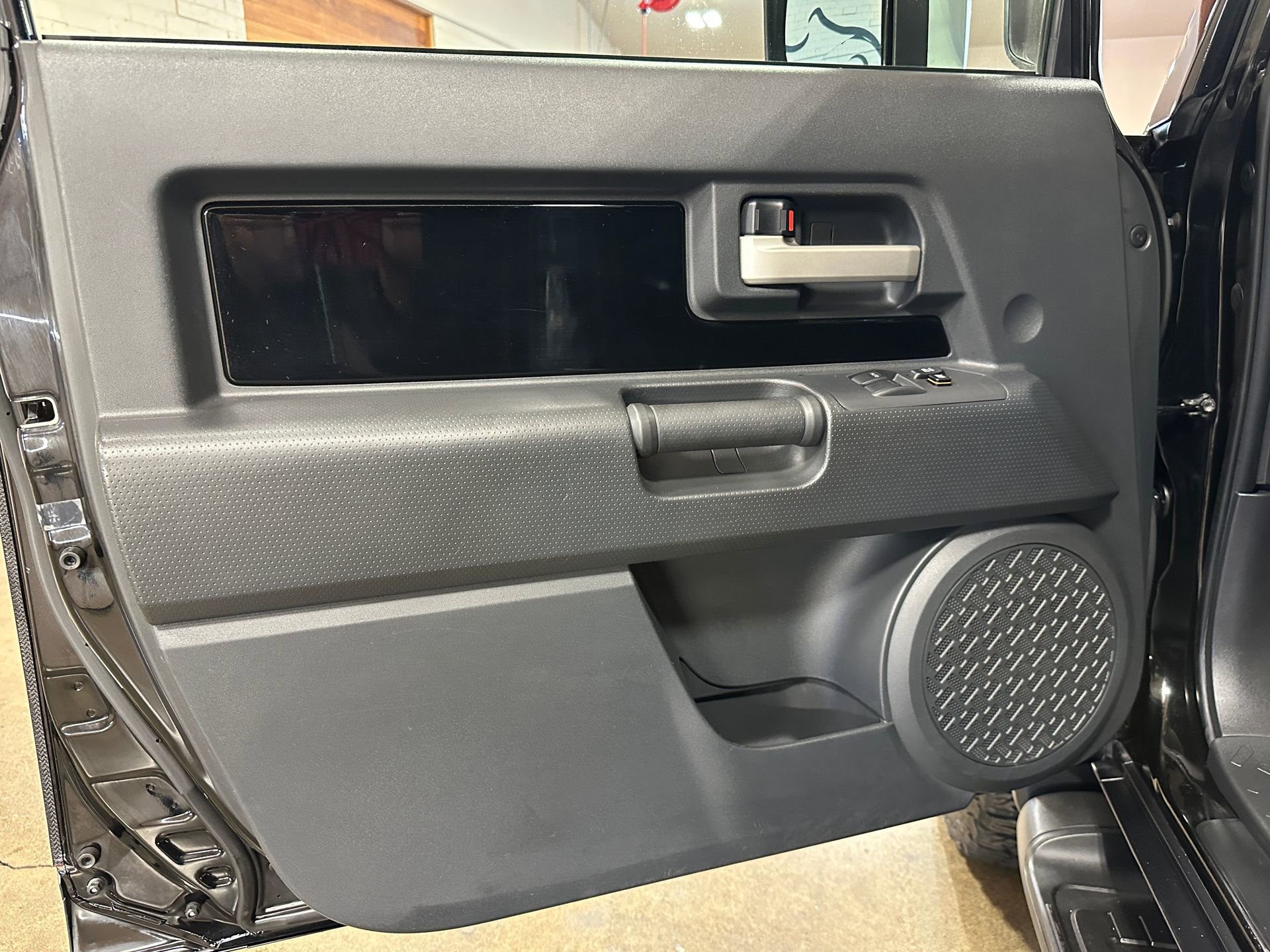 Used 2007 Toyota FJ Cruiser 4WD image 22