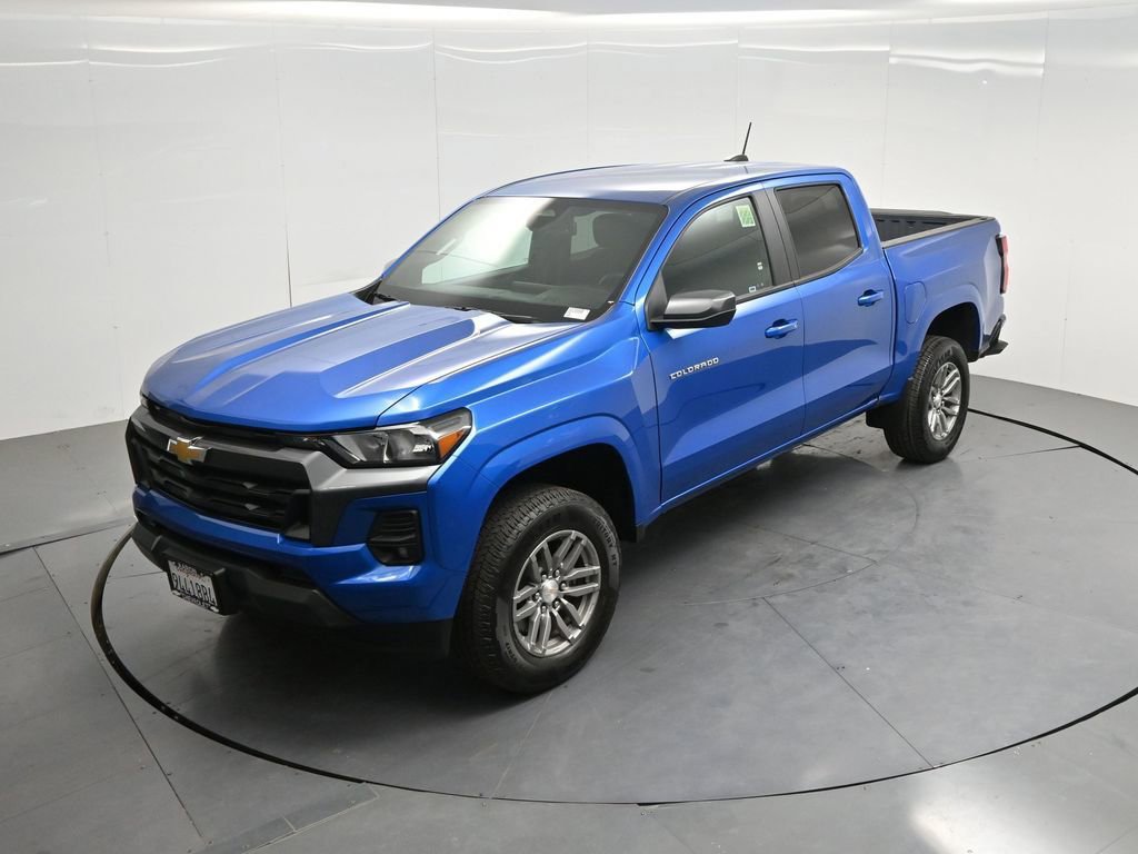 Used 2024 Chevrolet Colorado LT w/ LT Convenience Package II RWD image 48
