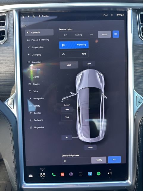 Used 2016 Tesla Model S 90D image 31