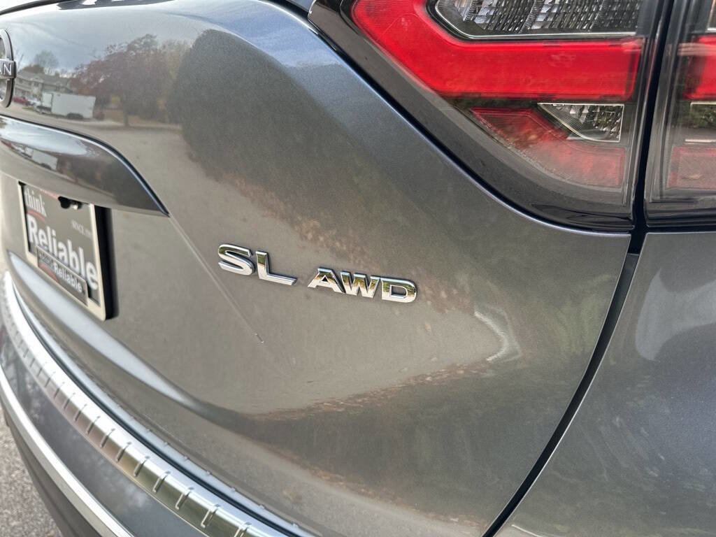 Used 2024 Nissan Murano SL image 15