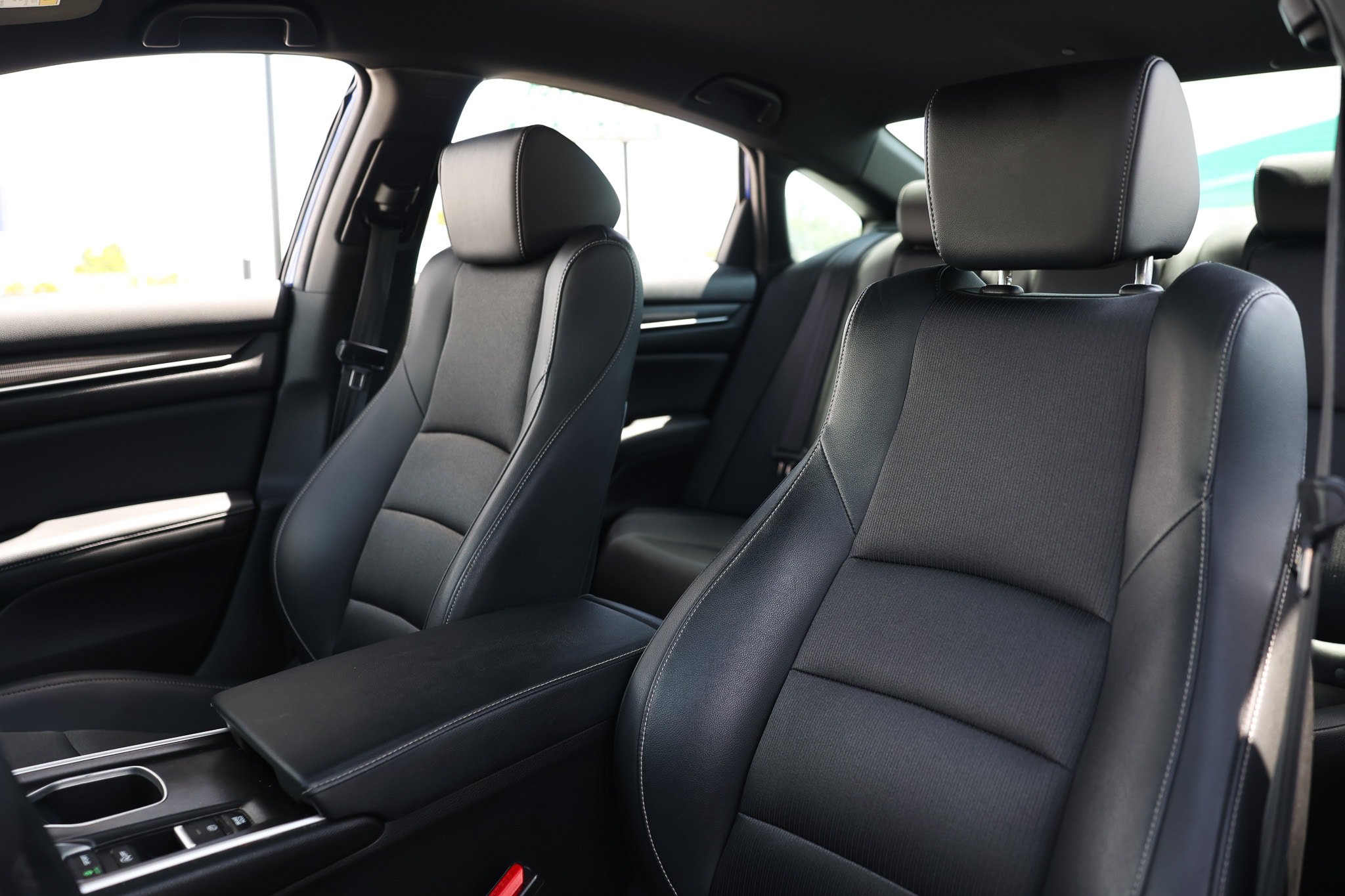 Used 2022 Honda Accord Sport image 10
