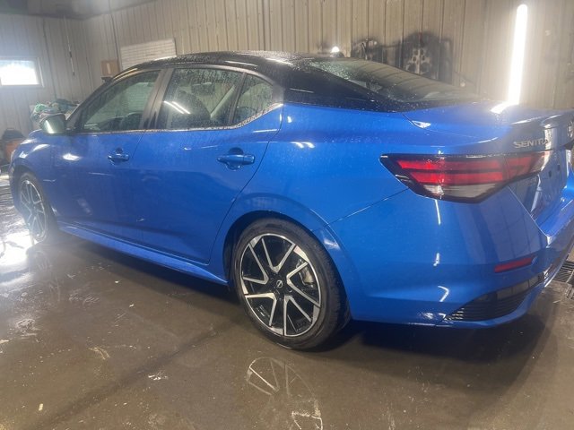 Used 2024 Nissan Sentra SR w/ SR Premium Package image 4