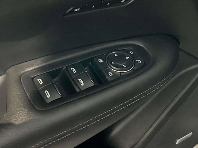 Used 2023 Cadillac XT6 Sport image 16