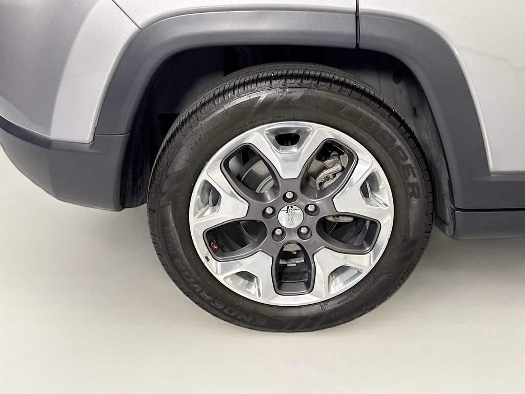Used 2019 Jeep Compass Limited FWD image 33