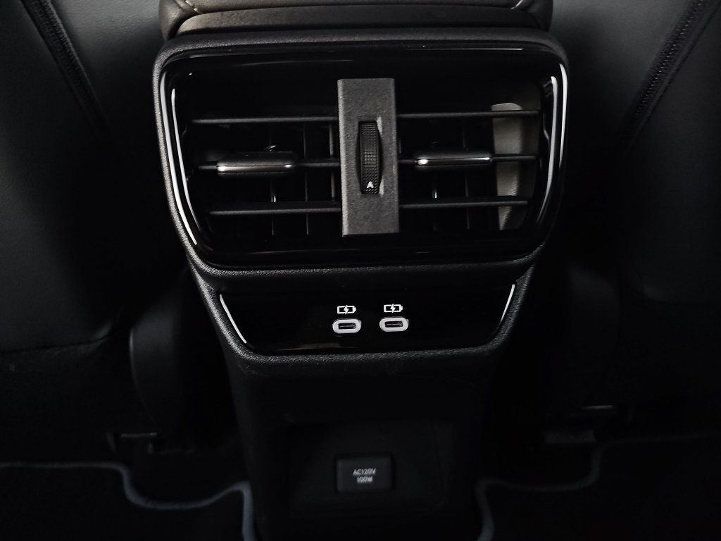 Used 2024 Lexus RZ 300e Premium w/ Technology Package FWD image 21