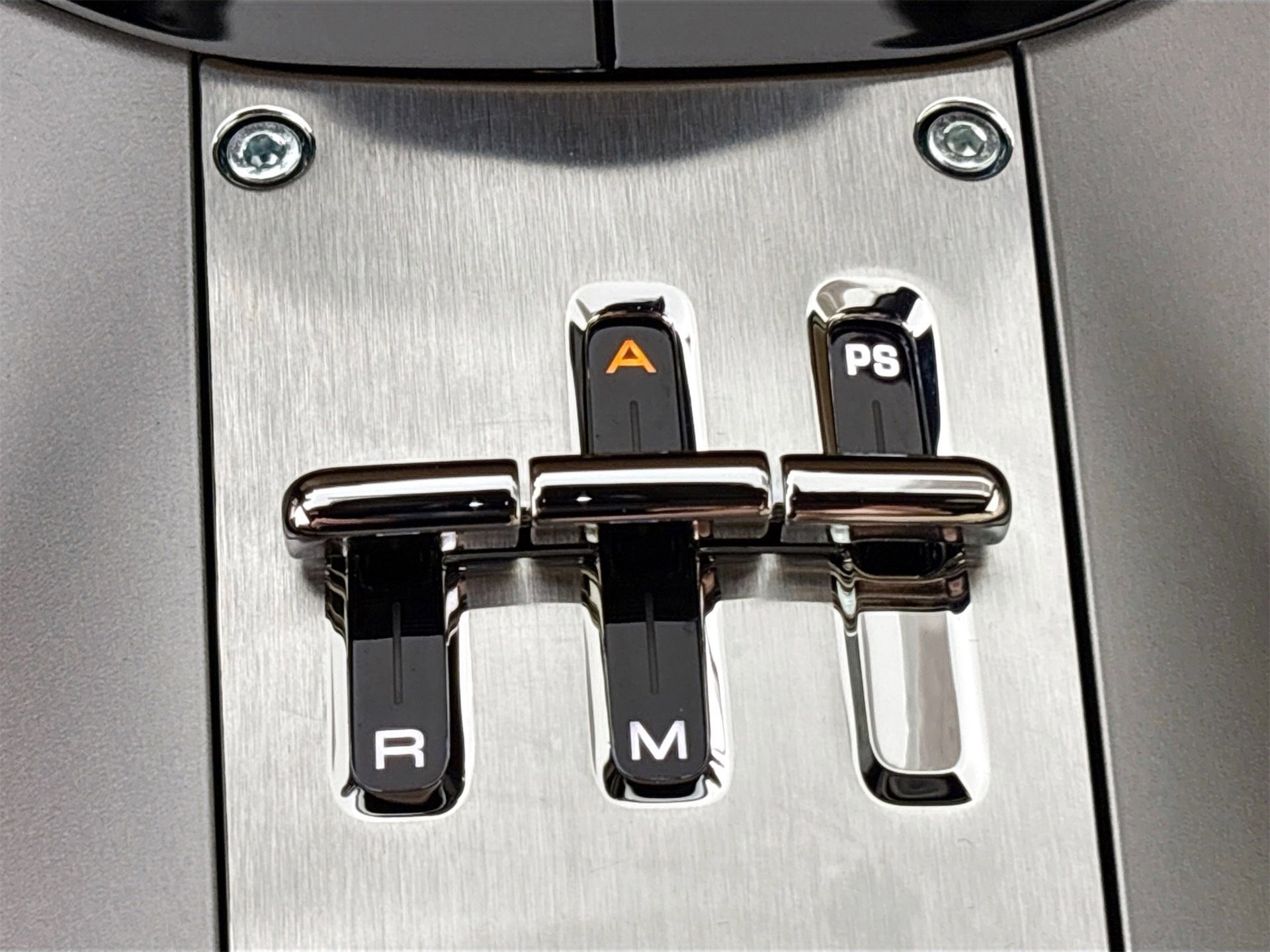 Certified 2025 Ferrari Purosangue image 20