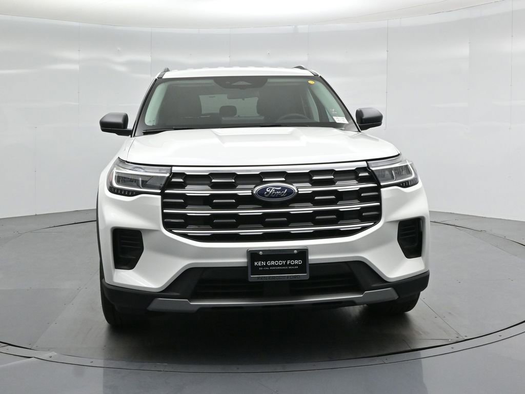 New 2026 Ford Explorer Active RWD image 22
