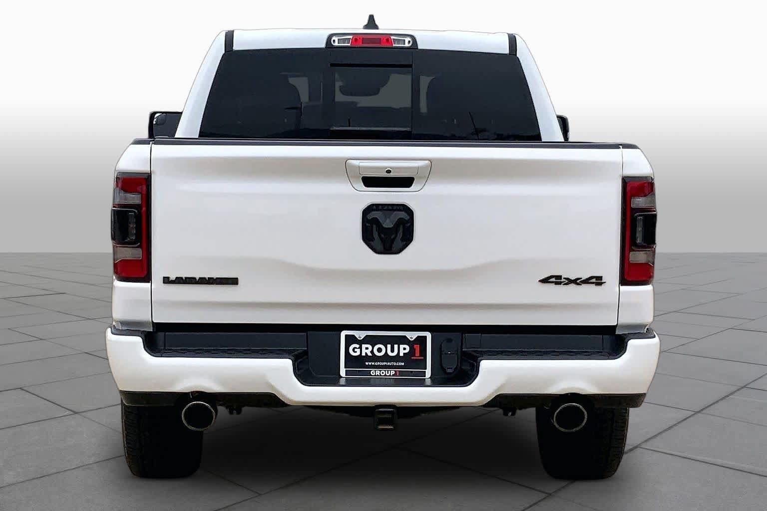 Used 2022 RAM 1500 Laramie AWD/4WD image 5