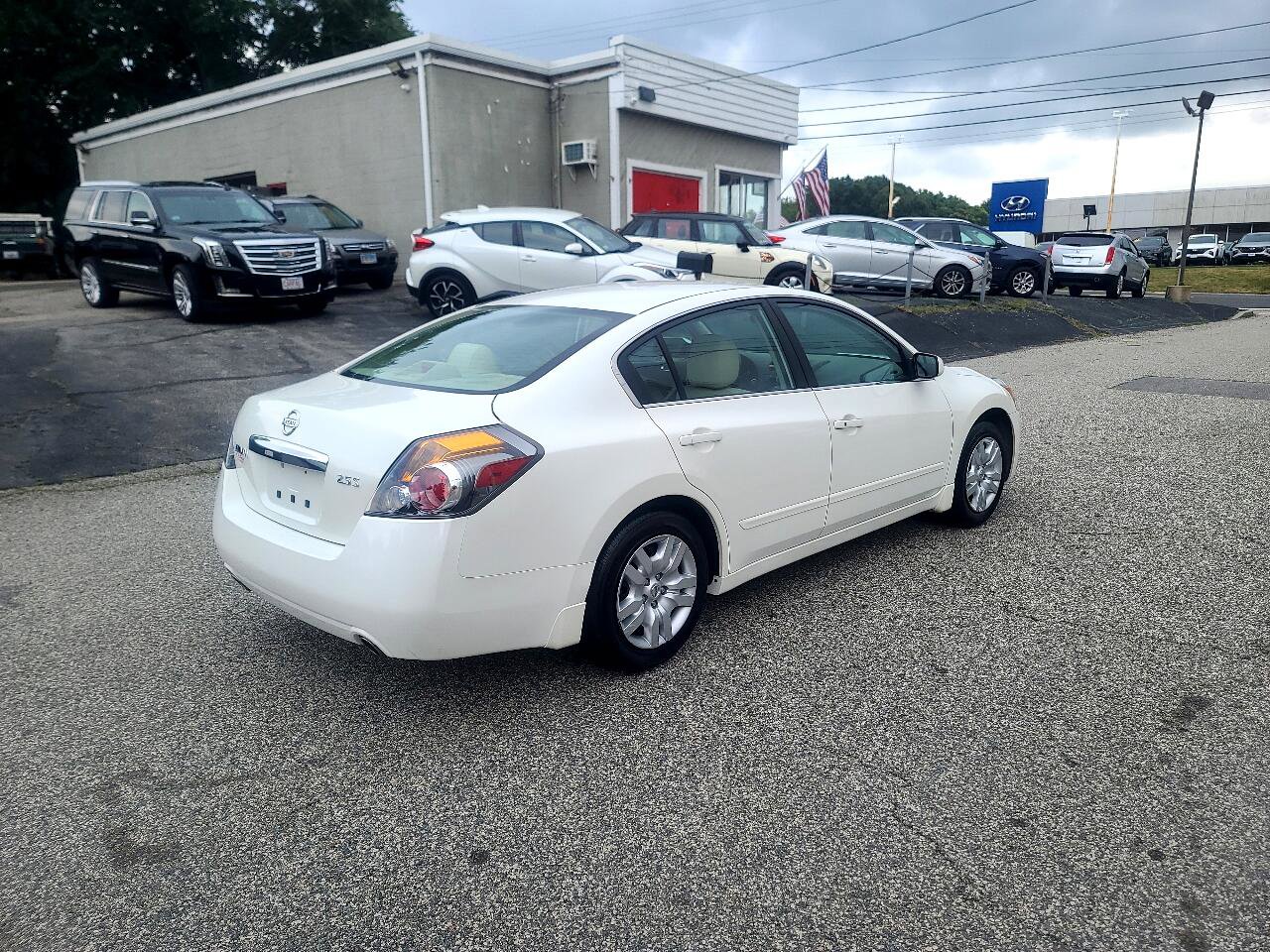 Used 2011 Nissan Altima 2.5 S image 7