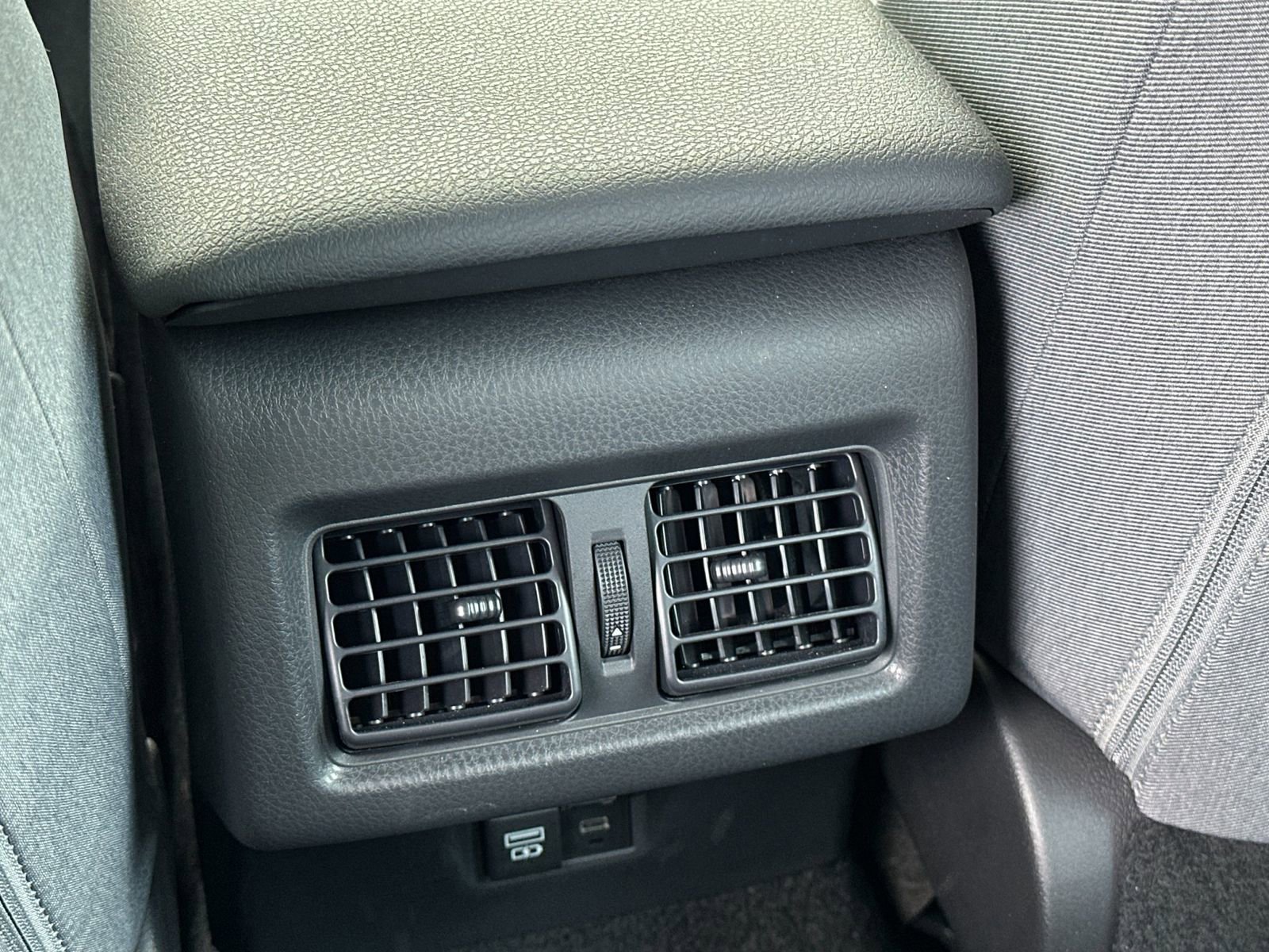 Used 2026 Toyota Camry LE image 13