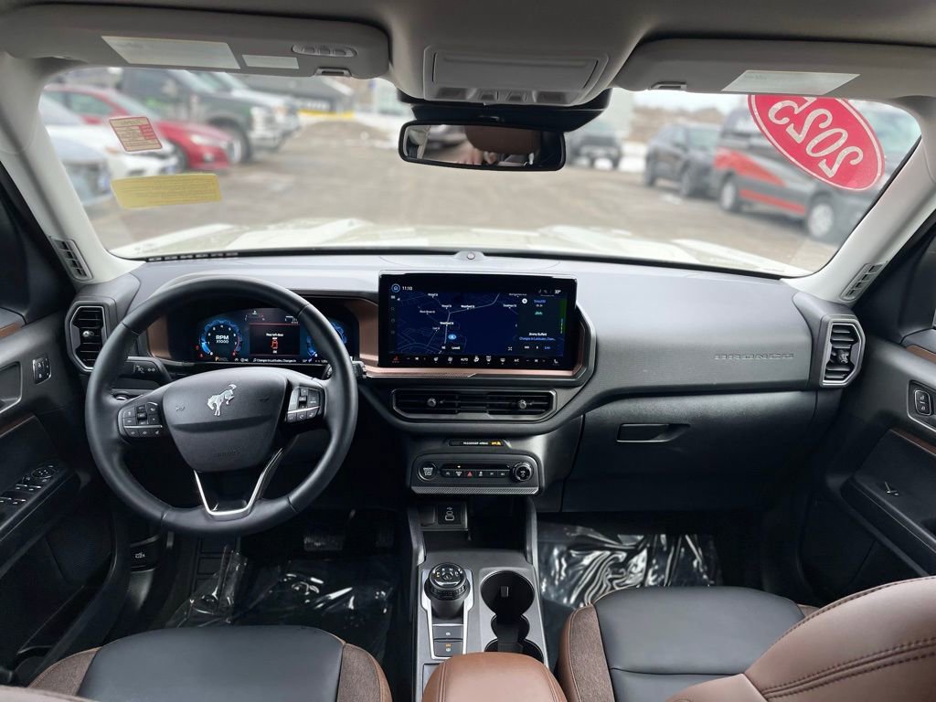 Used 2025 Ford Bronco Sport Outer Banks w/ Outer Banks Tech Package+ image 9