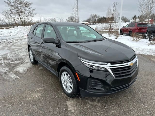 Certified 2024 Chevrolet Equinox LS w/ Driver Confidence II Package image 18
