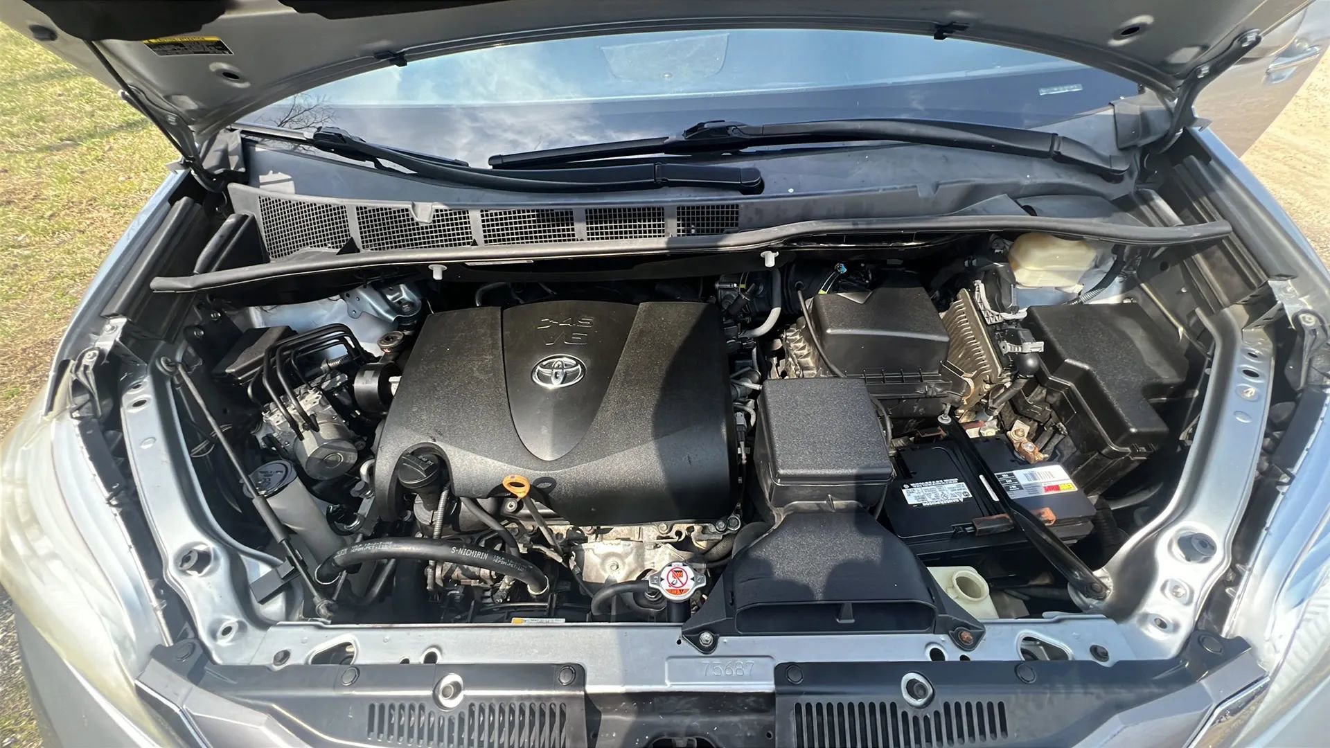 Used 2017 Toyota Sienna XLE w/ XLE Navigation Package image 24