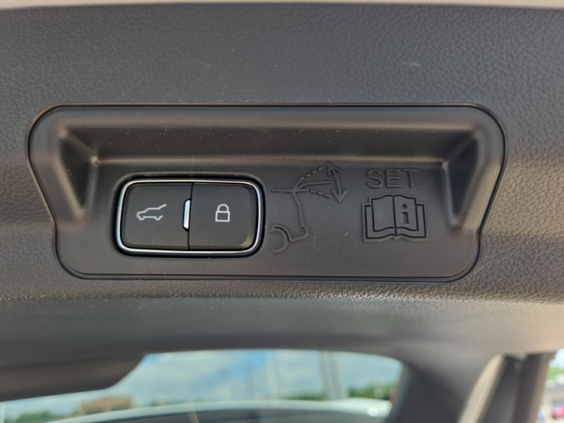 New 2026 Ford Explorer ST-Line AWD/4WD image 12