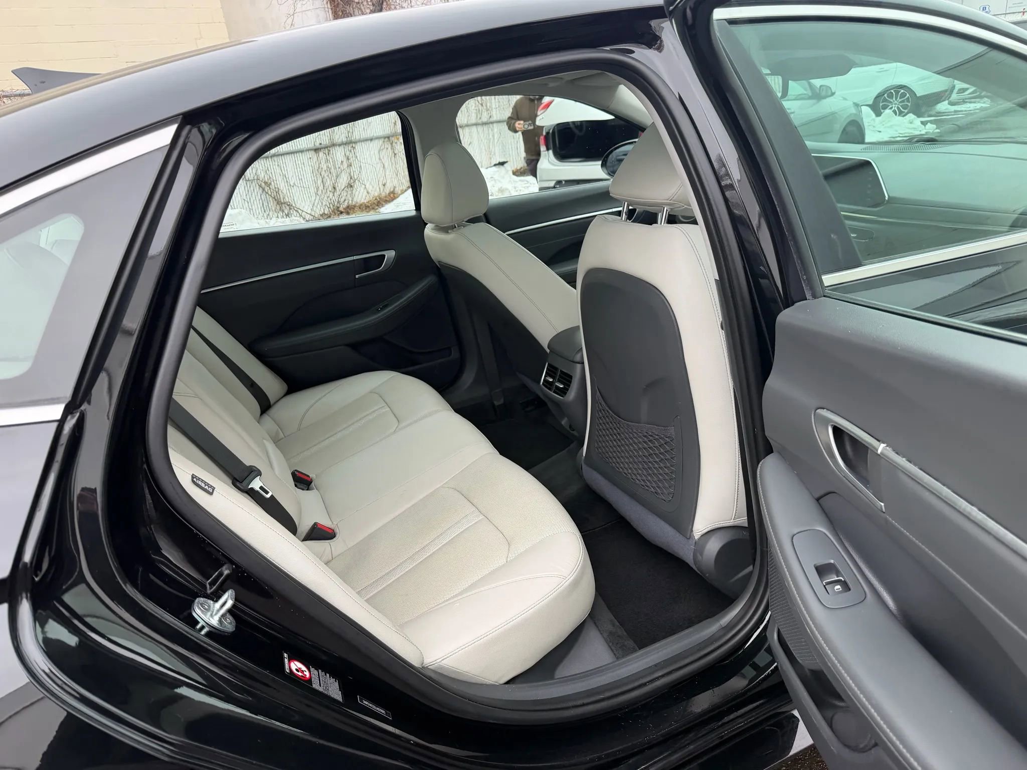 Used 2020 Hyundai Sonata Limited FWD image 30