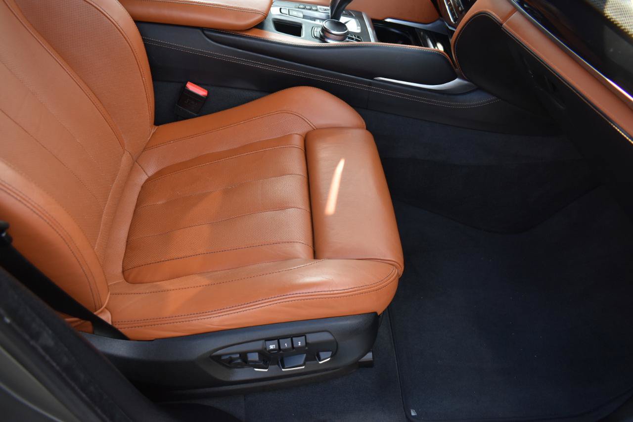 Used 2017 BMW X5 M AWD/4WD image 30