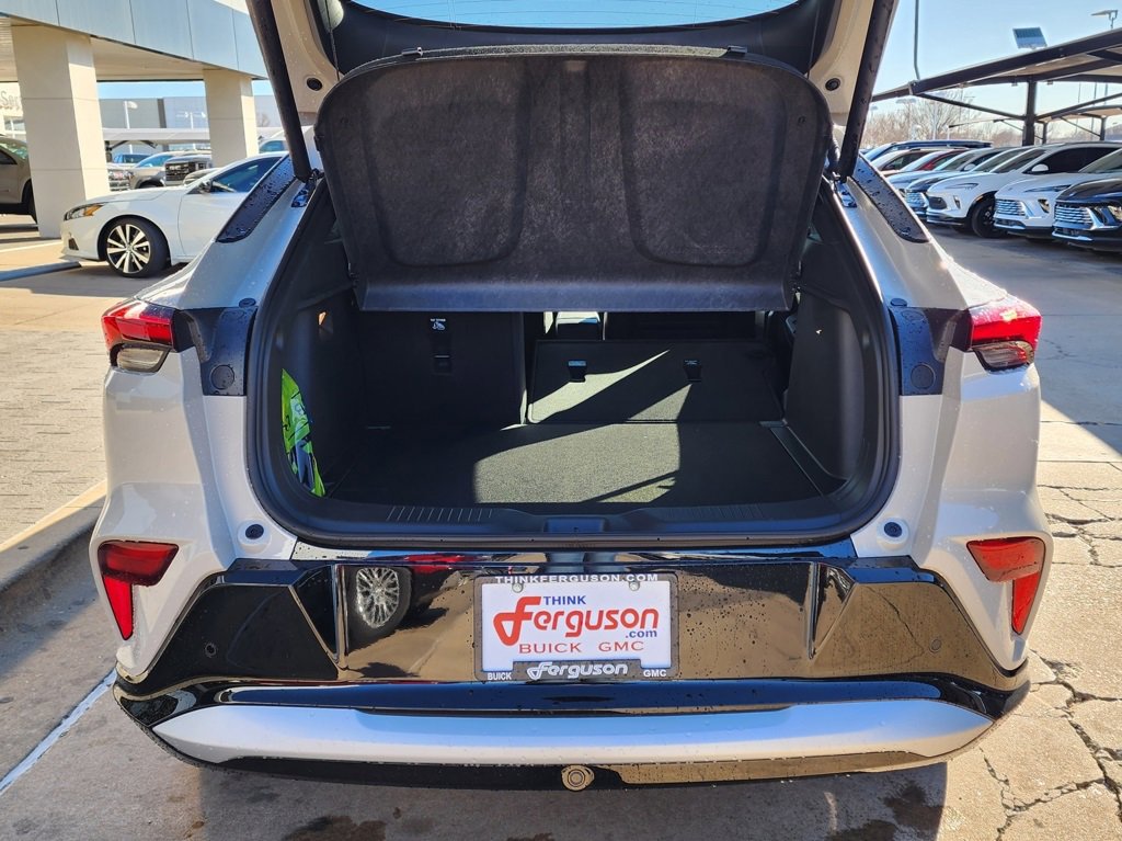 New 2026 Buick Envista Sport Touring w/ Studio Series image 47