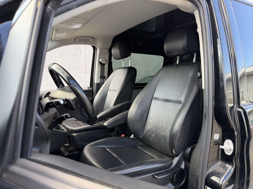 Used 2021 Mercedes-Benz Metris image 22