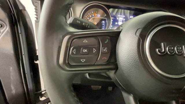 Used 2022 Jeep Gladiator Sport AWD/4WD image 22