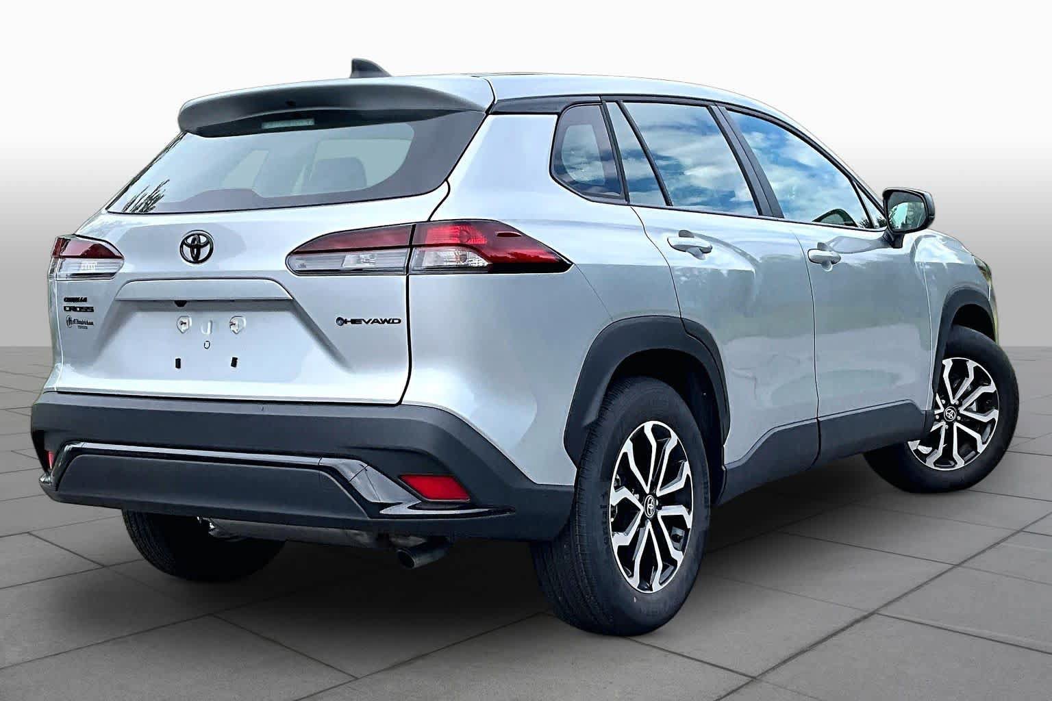 Used 2026 Toyota Corolla Cross AWD Hybrid image 13
