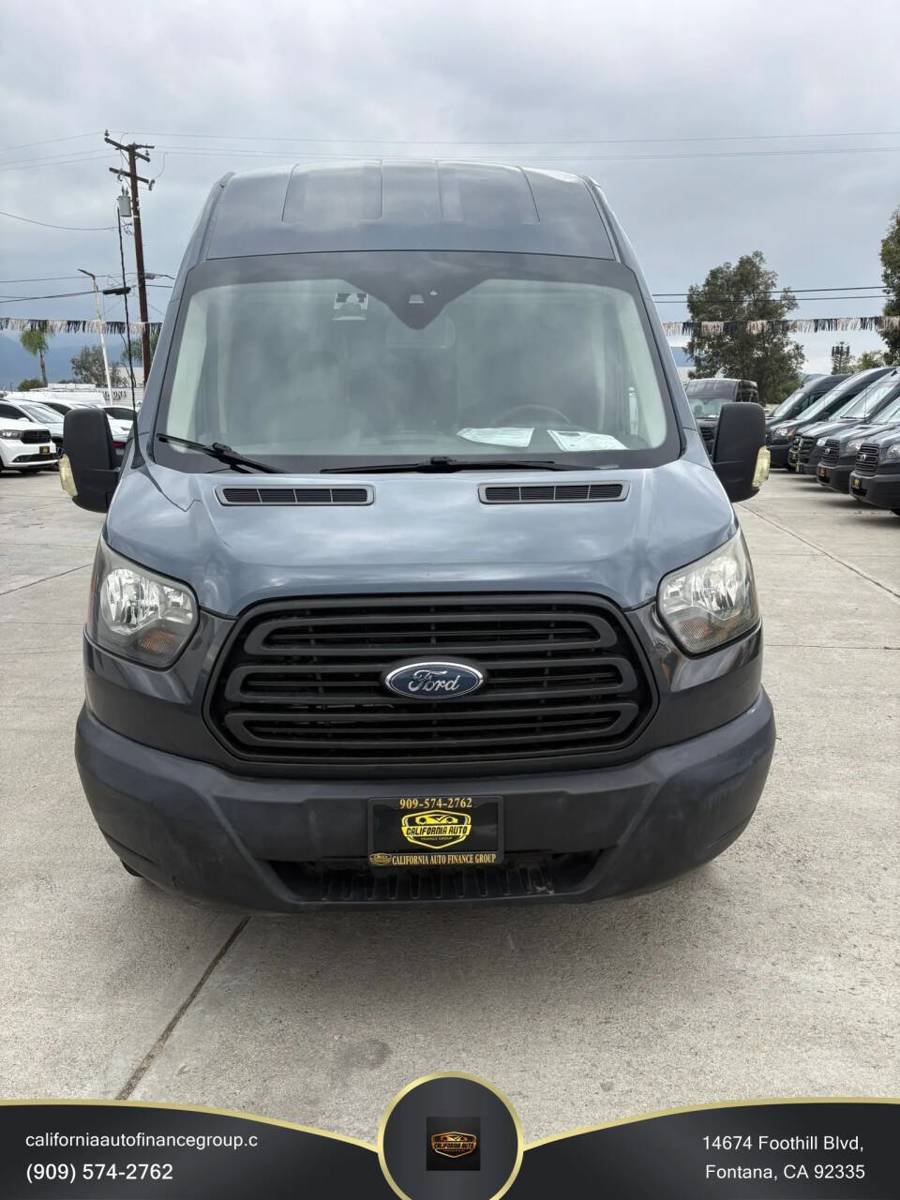 Used 2019 Ford Transit 250 148 High Roof Extended RWD image 3