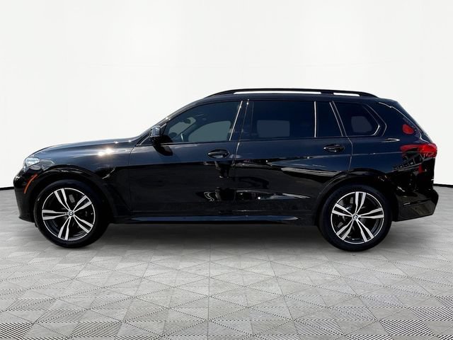Used 2022 BMW X7 M50i AWD/4WD image 4