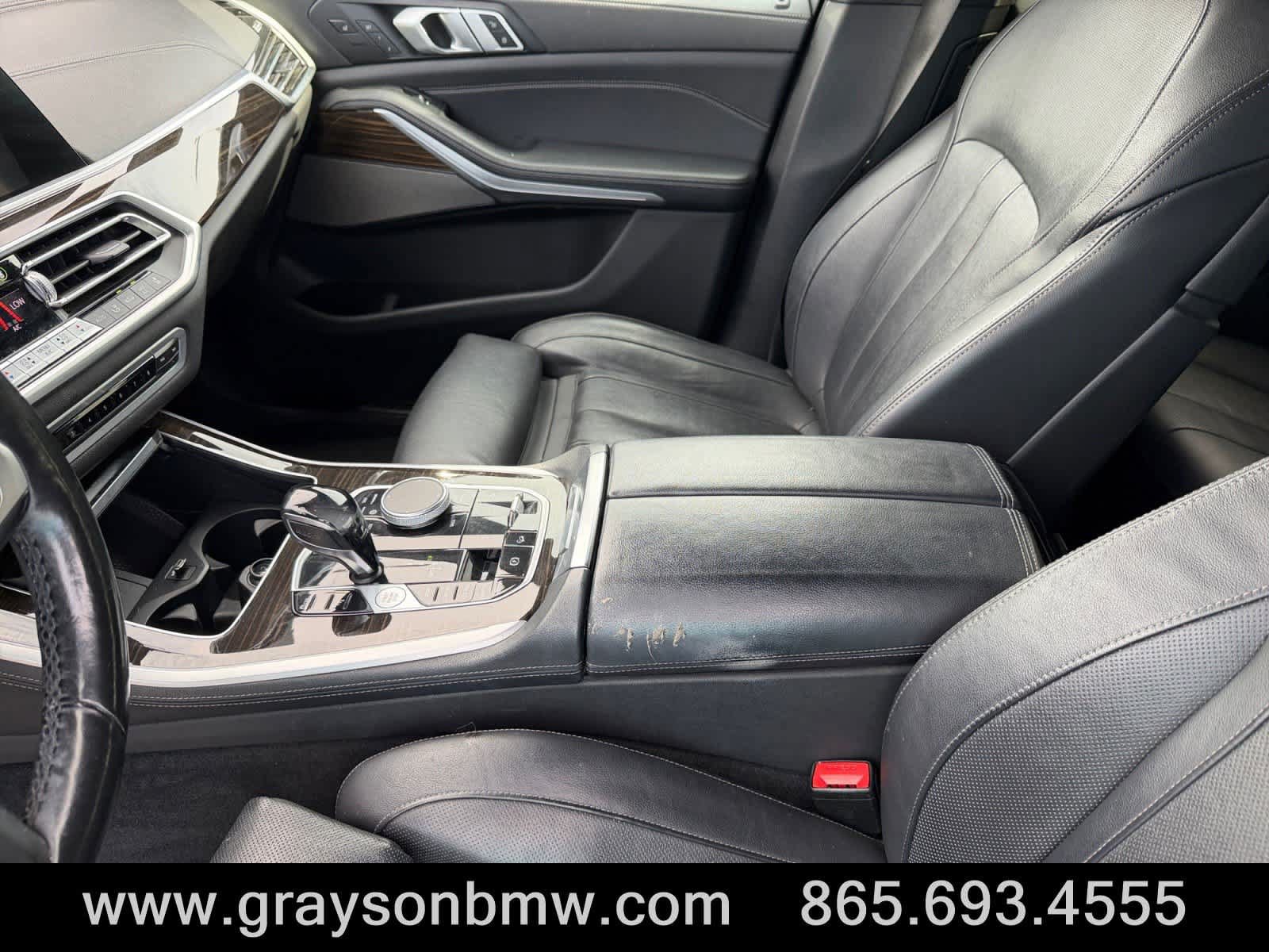 Used 2021 BMW X5 xDrive40i w/ M Sport Package AWD/4WD image 12